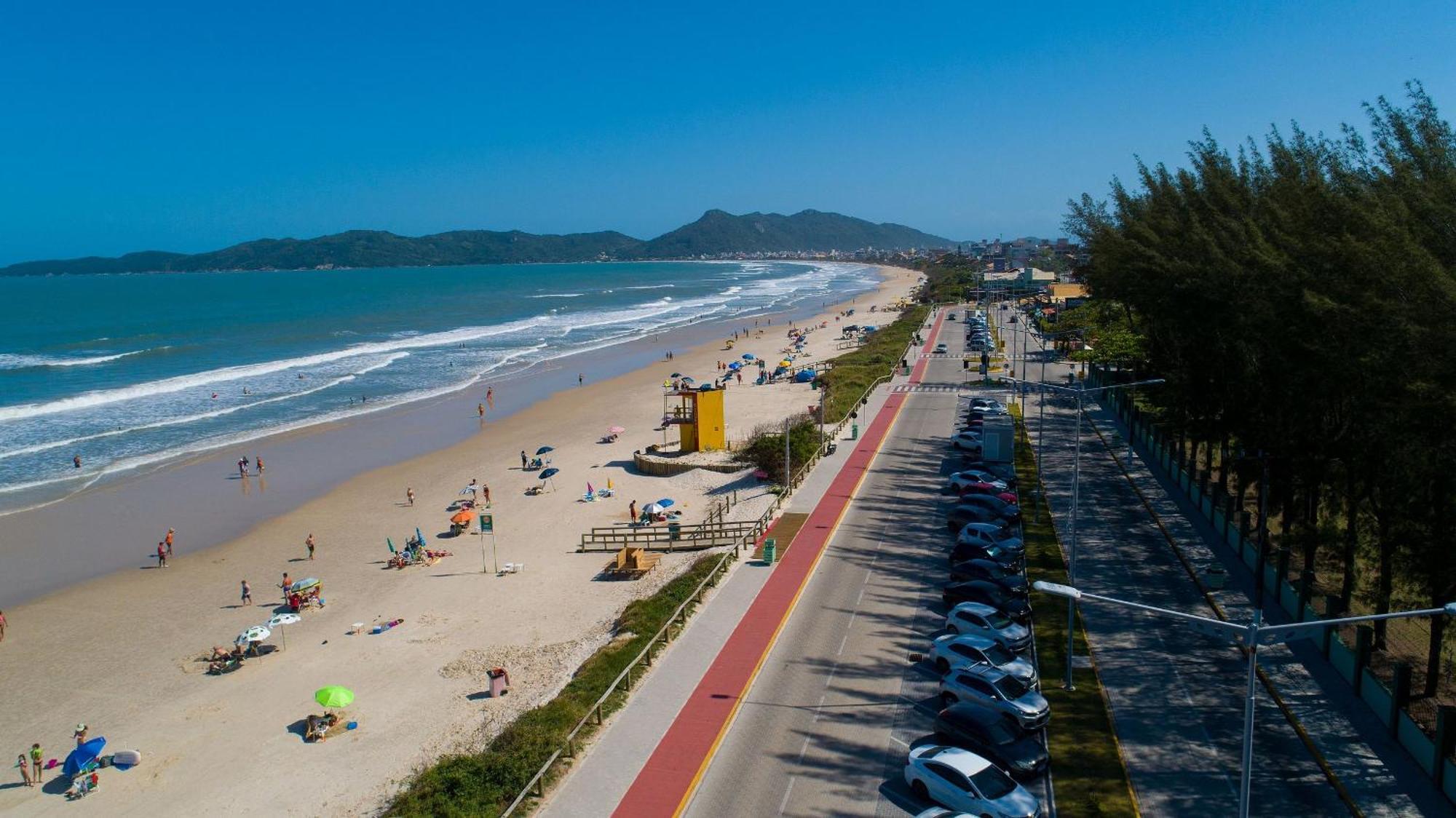 Apartamento Praia Mariscal Canto Grande Bombinhas - Canela Flats 03 Eksteriør billede